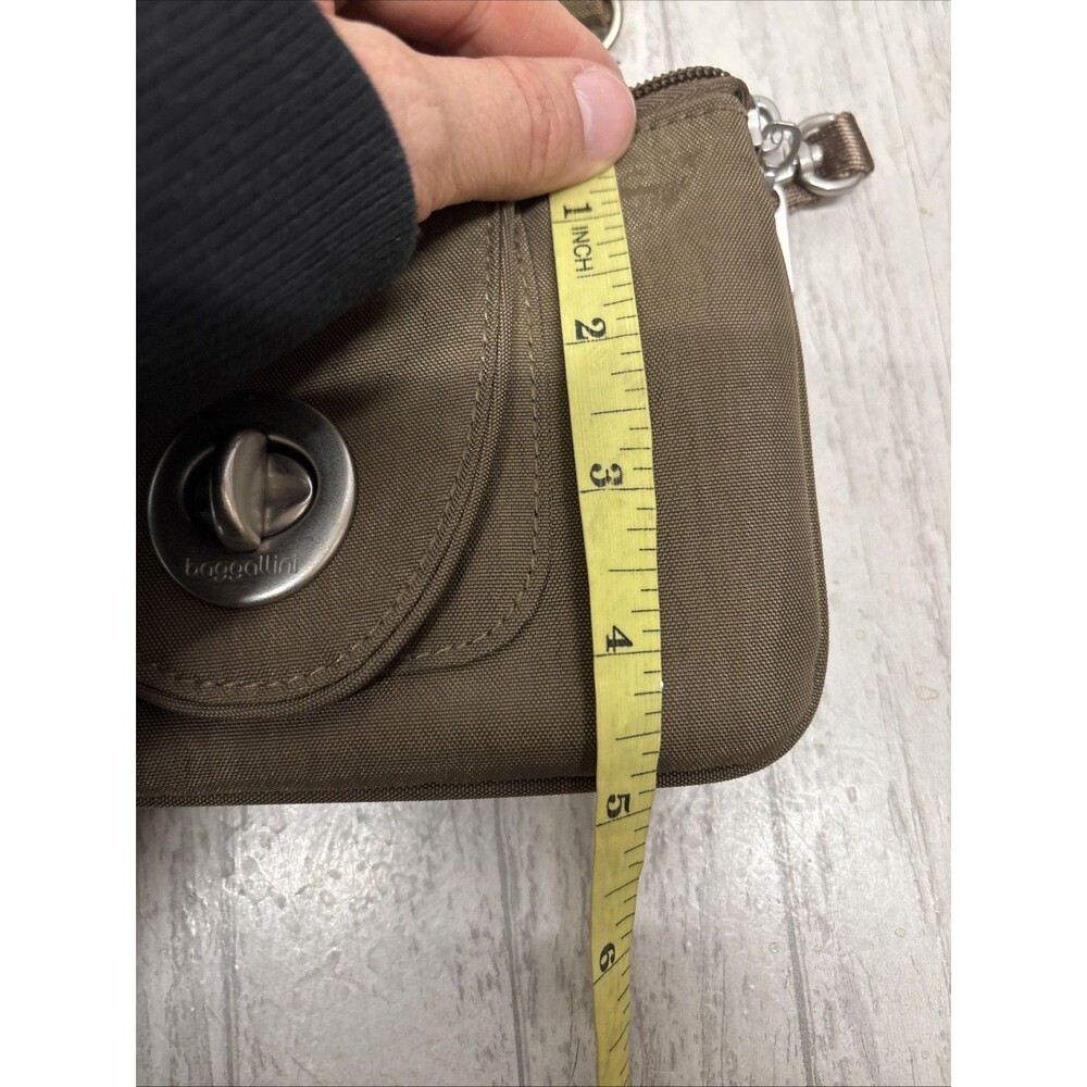 Baggallini Crossbody Bag Brown EUC - Picture 8 of 8